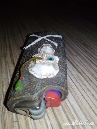 Зажигалка газовая