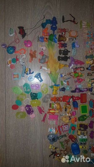 Игрушки коллекционные разные (из киндер яйца, из к