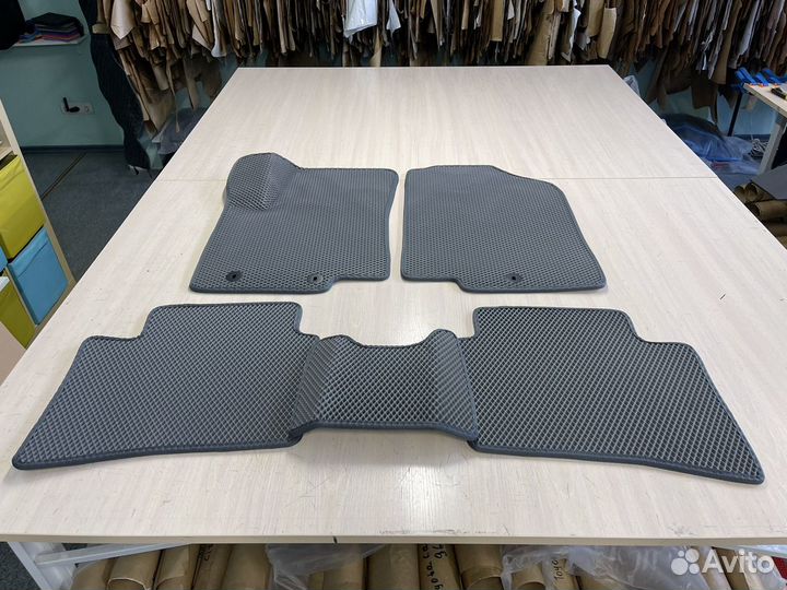 Автомобильные коврики eva 3d,3д Hyundai Solaris 1