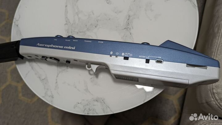 Духовой контроллер Roland Aerophone mini AE-01