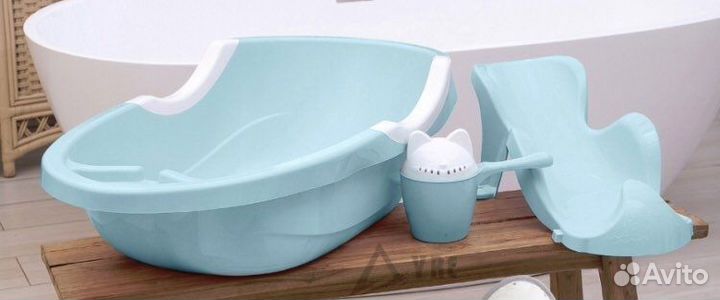 Детская ванночка для купания с горкой