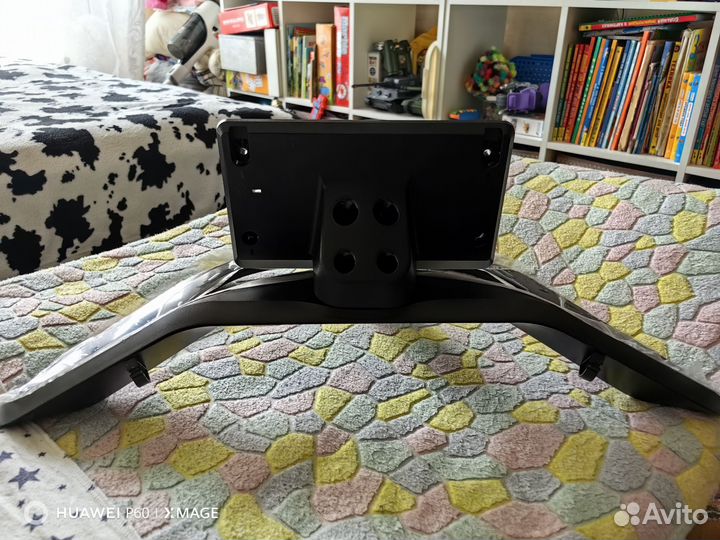 Новая подставка под телевизор LG