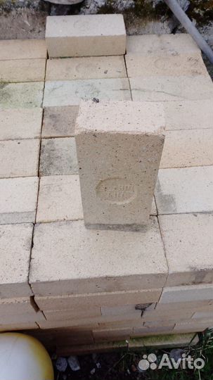 Кирпич огнеупорный