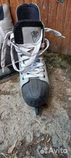 Коньки хоккейные 41 размер