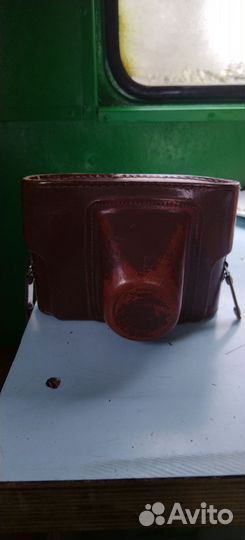 Пленочный фотоаппарат зенит