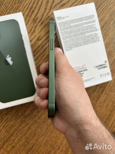 iPhone 13 почти новый акум 100 sim+esim