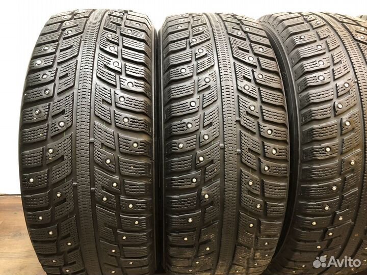 Kumho I'Zen KW22 215/55 R17 98T