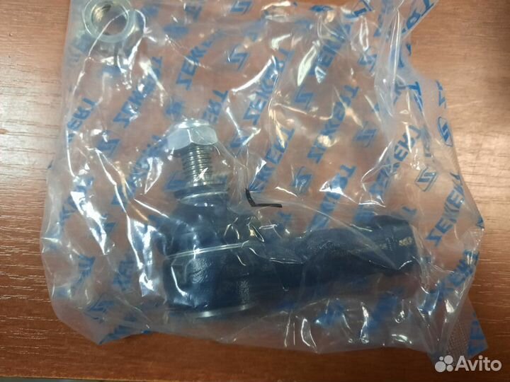 Наконечник рулевой лев./прав. Volvo 240 740 940