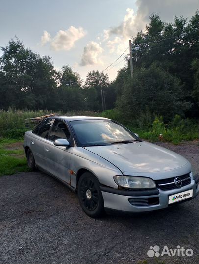 Opel Omega 2.0 AT, 1994, 255 000 км