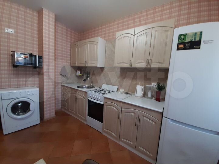 1-к. квартира, 42 м², 3/9 эт.