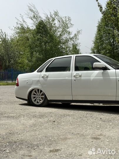 Камрики r15