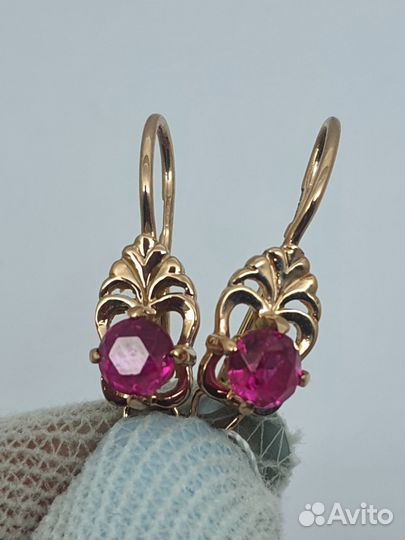 Серьги 583 пробы с корундами