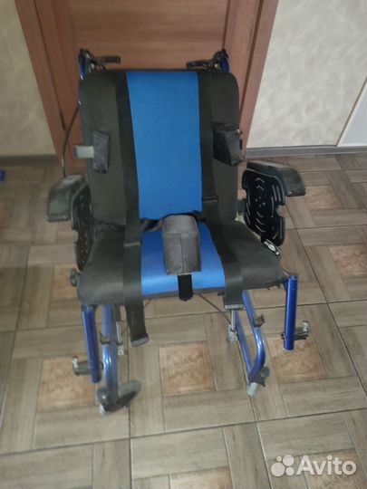 Коляска инвалидная детская