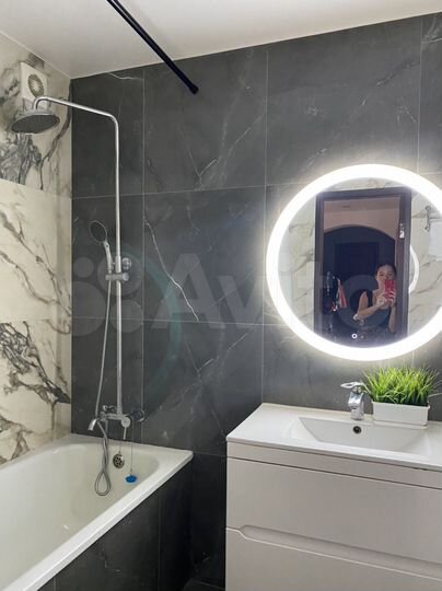 3-к. квартира, 95 м², 1/5 эт.