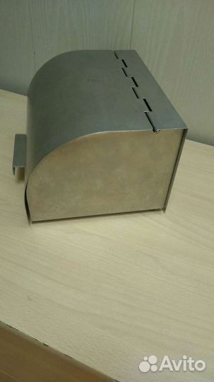 Хлебница металлическая