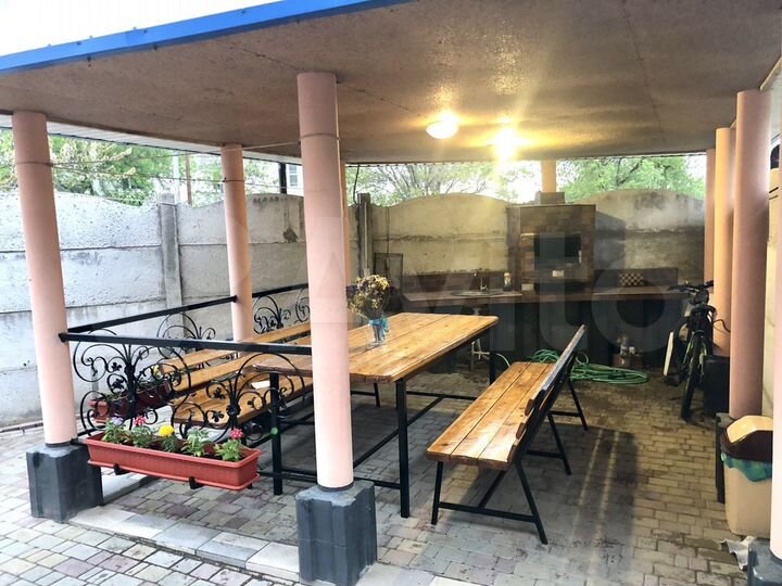 Дом 82 м² на участке 3 сот.