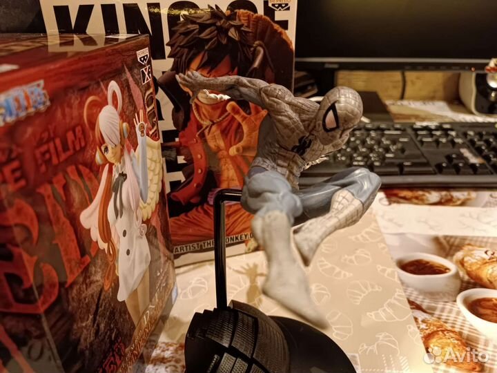 Коллекционная фигурка - Человек-паук (Супер герой)