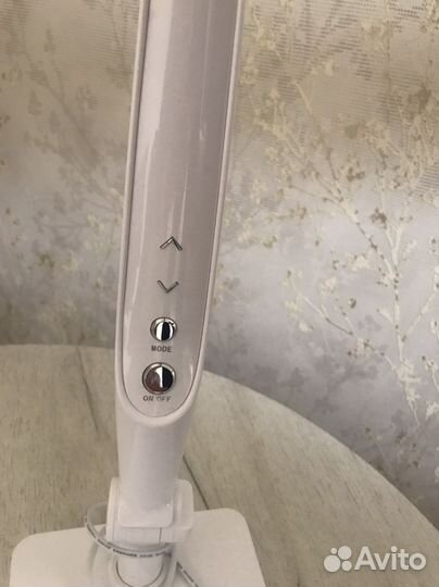 Лампа настольная