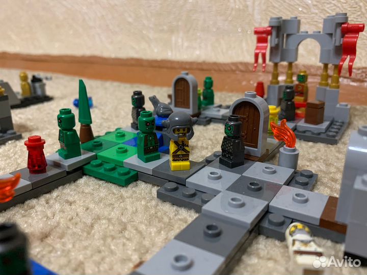 Lego Heroica
