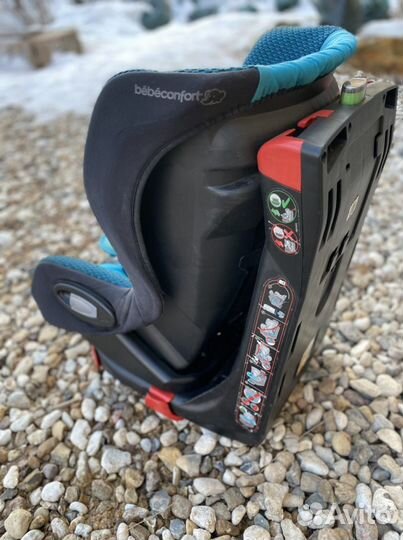 Автокресло поворотное Bebe confort Axiss 9-18 кг