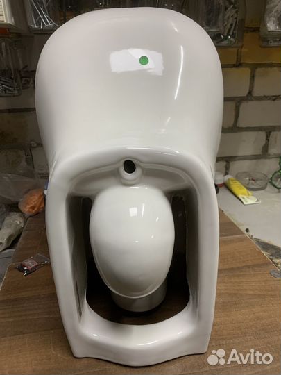 Унитаз подвесной
