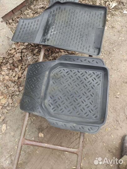 Автомобильные коврики на Chevrolet lacetti