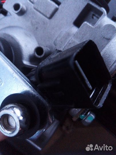 Мотор стеклоочистителя Solaris и Rio 3