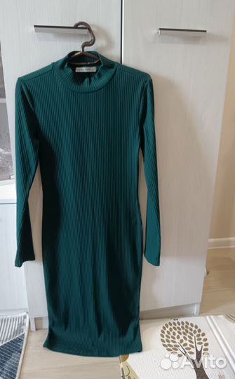 Платье женское 42 44