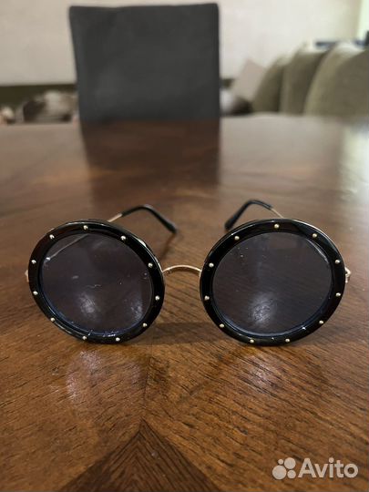 Солнцезащитные очки круглые