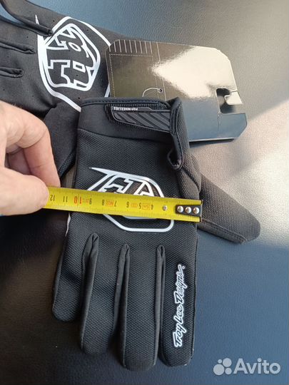 Велосипедные перчатки