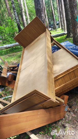 Б/у кровати, постельное, матрасы