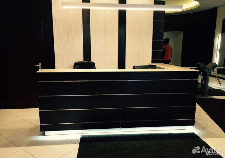 Стойка Ресепшен