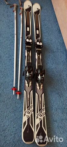 Горные лыжи, палки, ботинки, очки-маска, балаклава