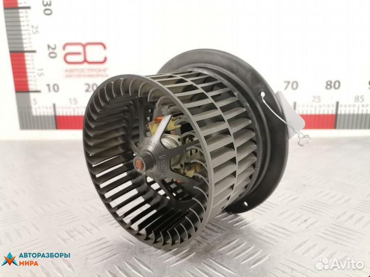 Моторчик печки Ford Galaxy 1998 1109783