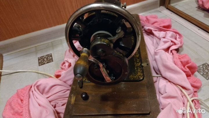 Швейная машина Госшвеймашина