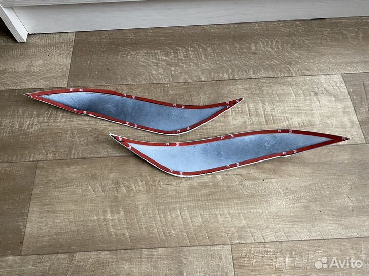 Ресницы на фары toyota corolla 120