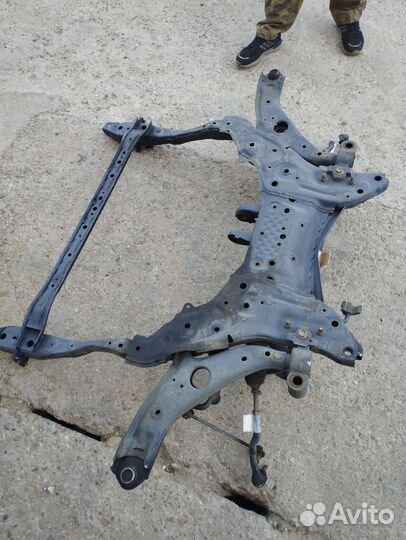 Б/У Б/У Балка под двс на Mazda Atenza GJ2FW