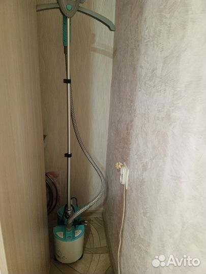 Отпариватель для одежды напольный