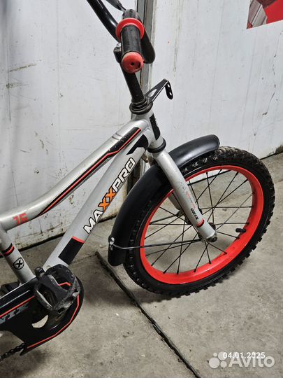 Велосипед детский Maxxpro onix