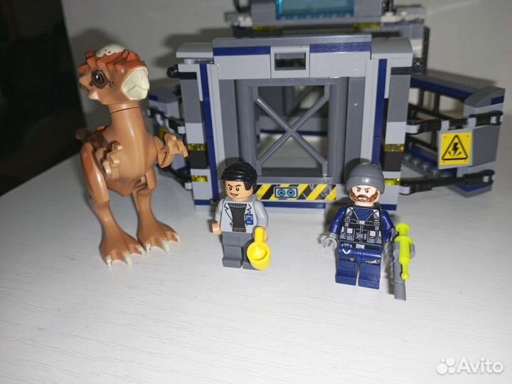Lego jurassic world 75927 Побег Стегозавра