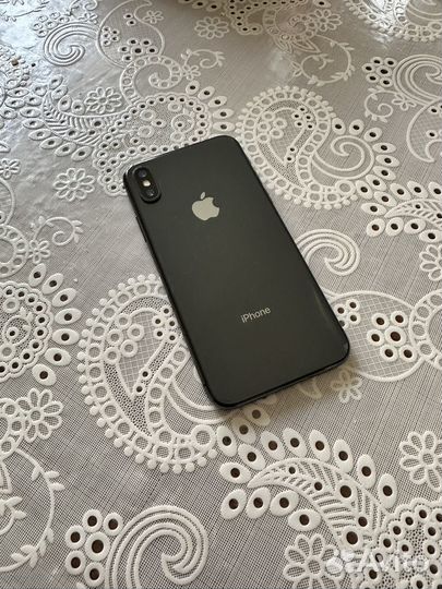 iPhone X, 64 ГБ