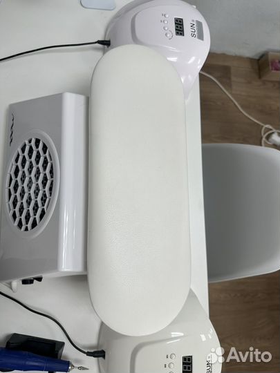 Подставка под руку для маникюра