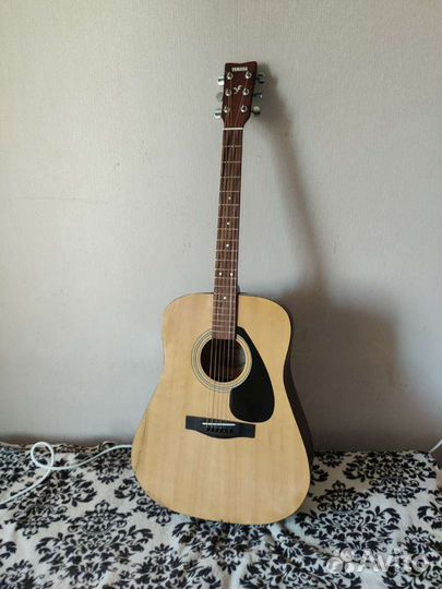Акустическая гитара Yamaha f310