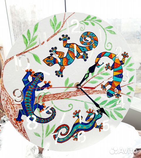 Часы, авторский дизайн