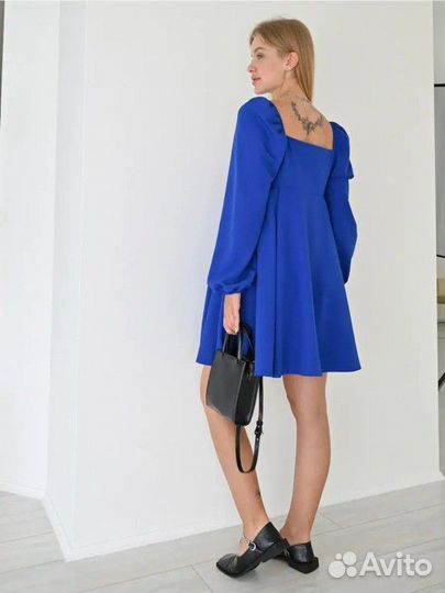 Платье синее, короткое