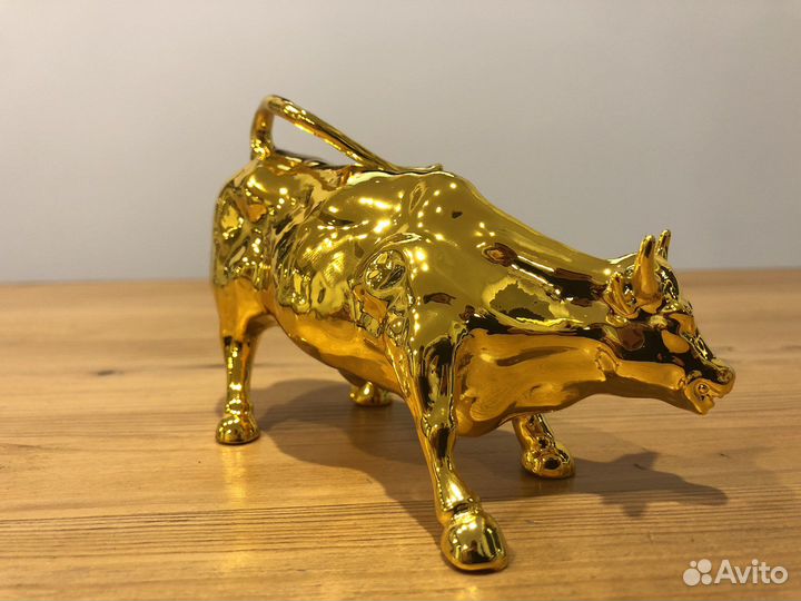 Фигурка.Бык Уолл-стрит нью-йорк