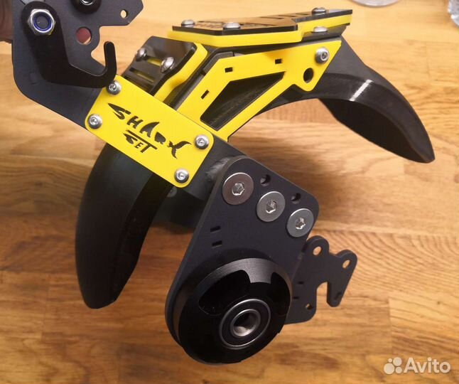 Заднее крыло Sharkset