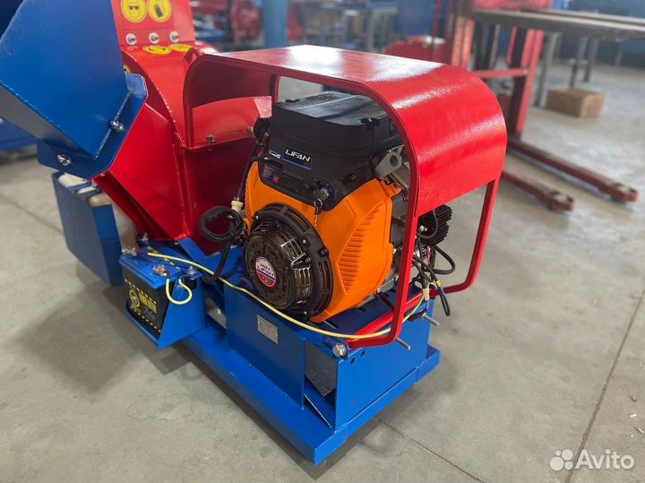 Измельчитель Веток У650. Утилизатор Дерева