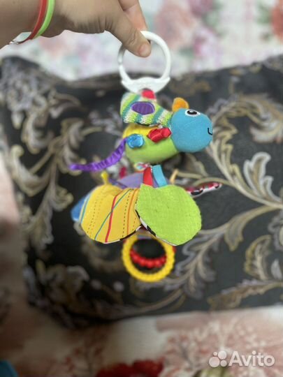 Развивающие игрушки для малышей