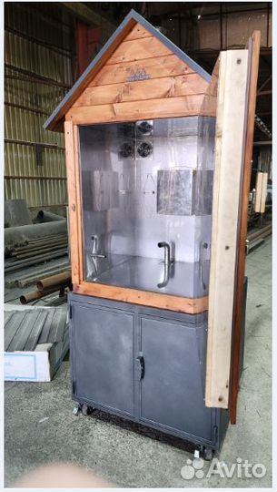 Коптильный шкаф. Коптильня
